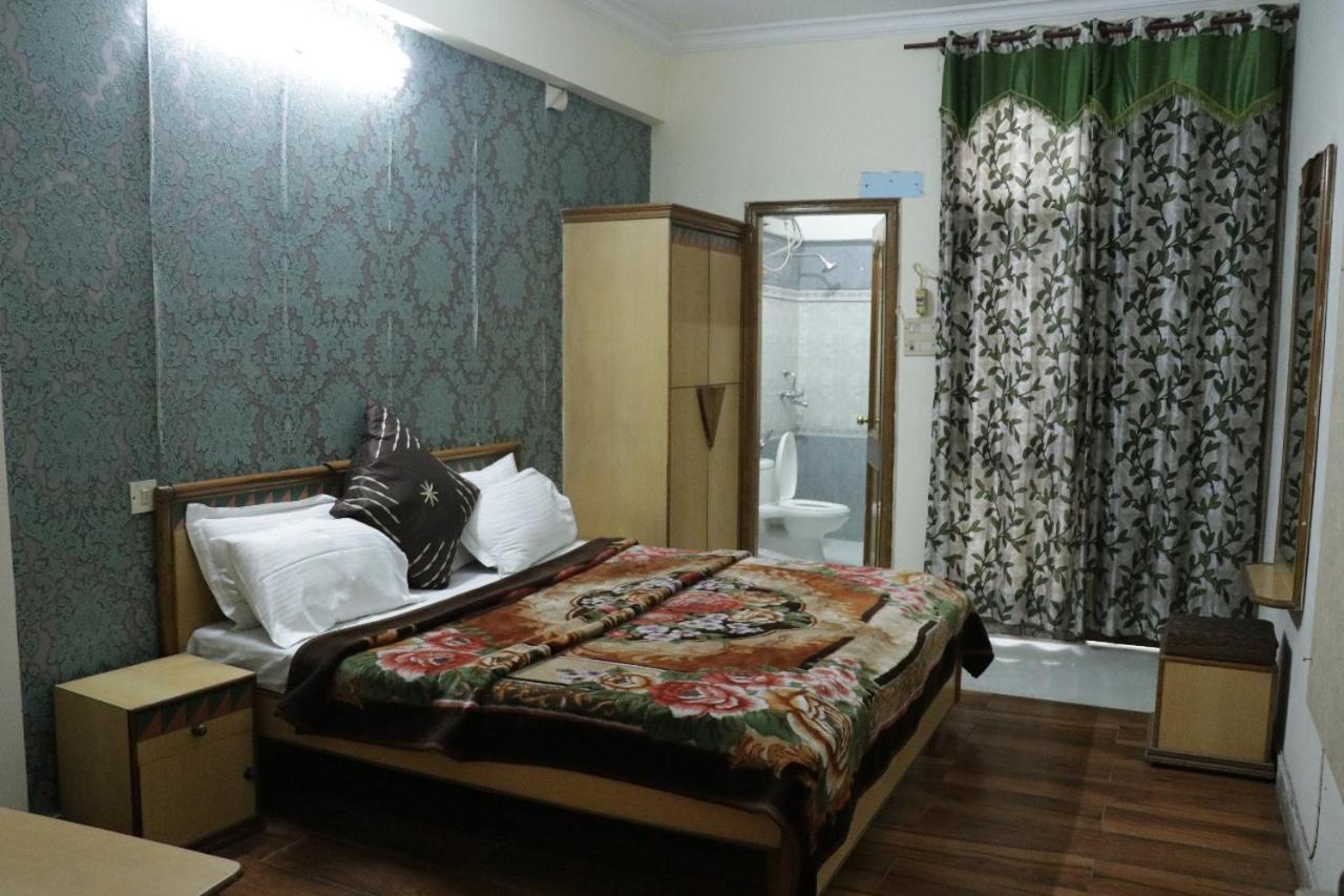Hotel Royal Palace Dzsálandhár Kültér fotó
